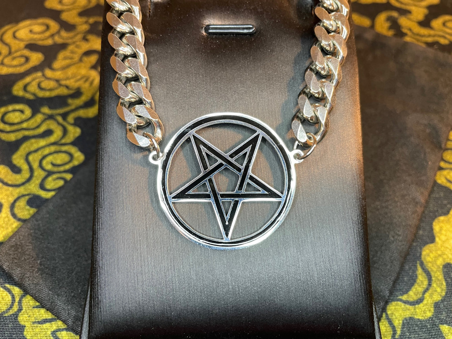 Inverted Pentagram Upside Down Choker Stainless Steel Cuban Link Chain Necklace Gothic Pagan Satanic Wiccan Occult Jewelry Gift - Silver