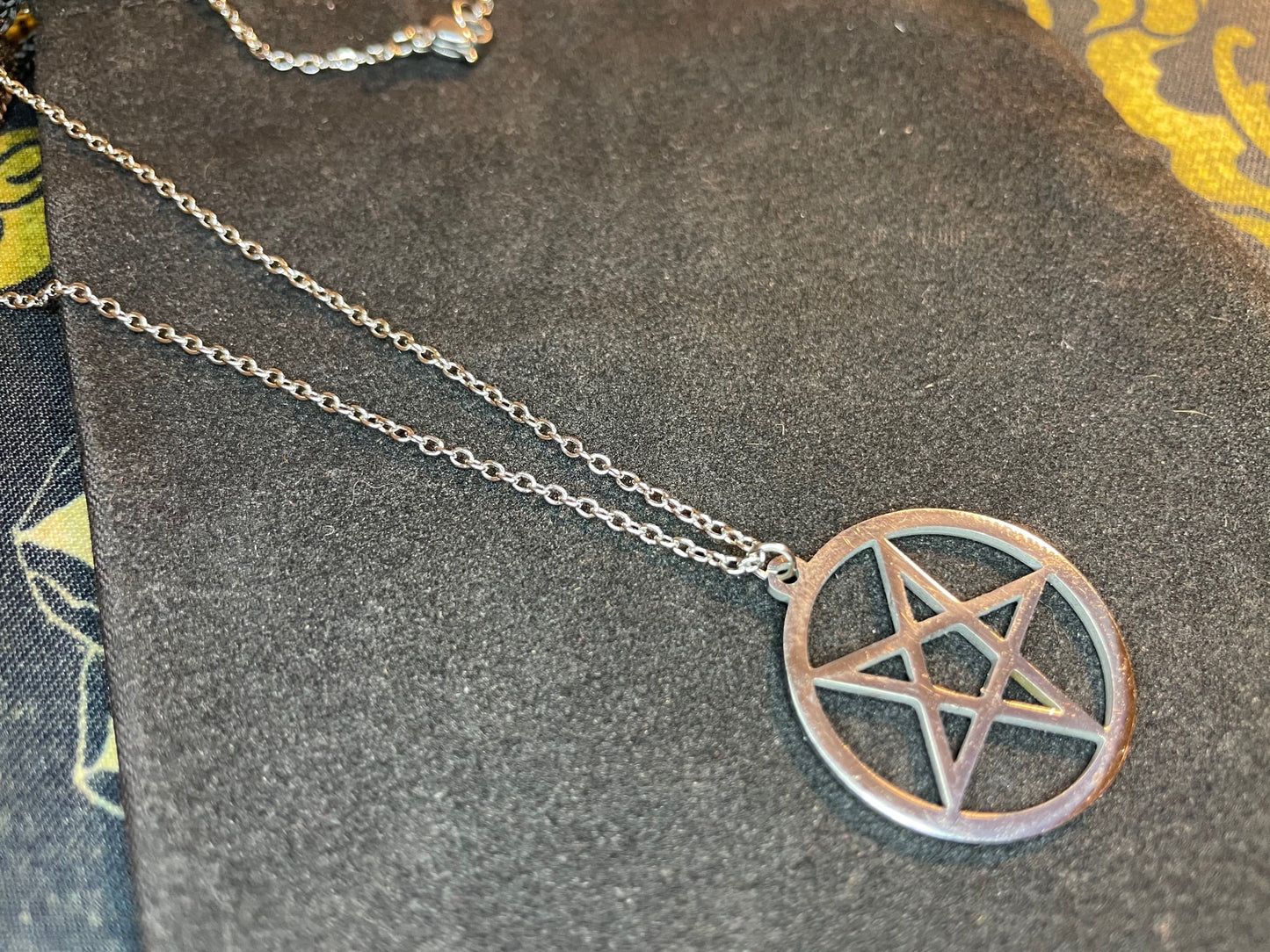 Satanic Inverted Pentagram Upside Down Pentacle Stainless Steel Minimalist Pendant Necklace Gothic Pagan Wiccan Occult Jewelry Gift - Silver