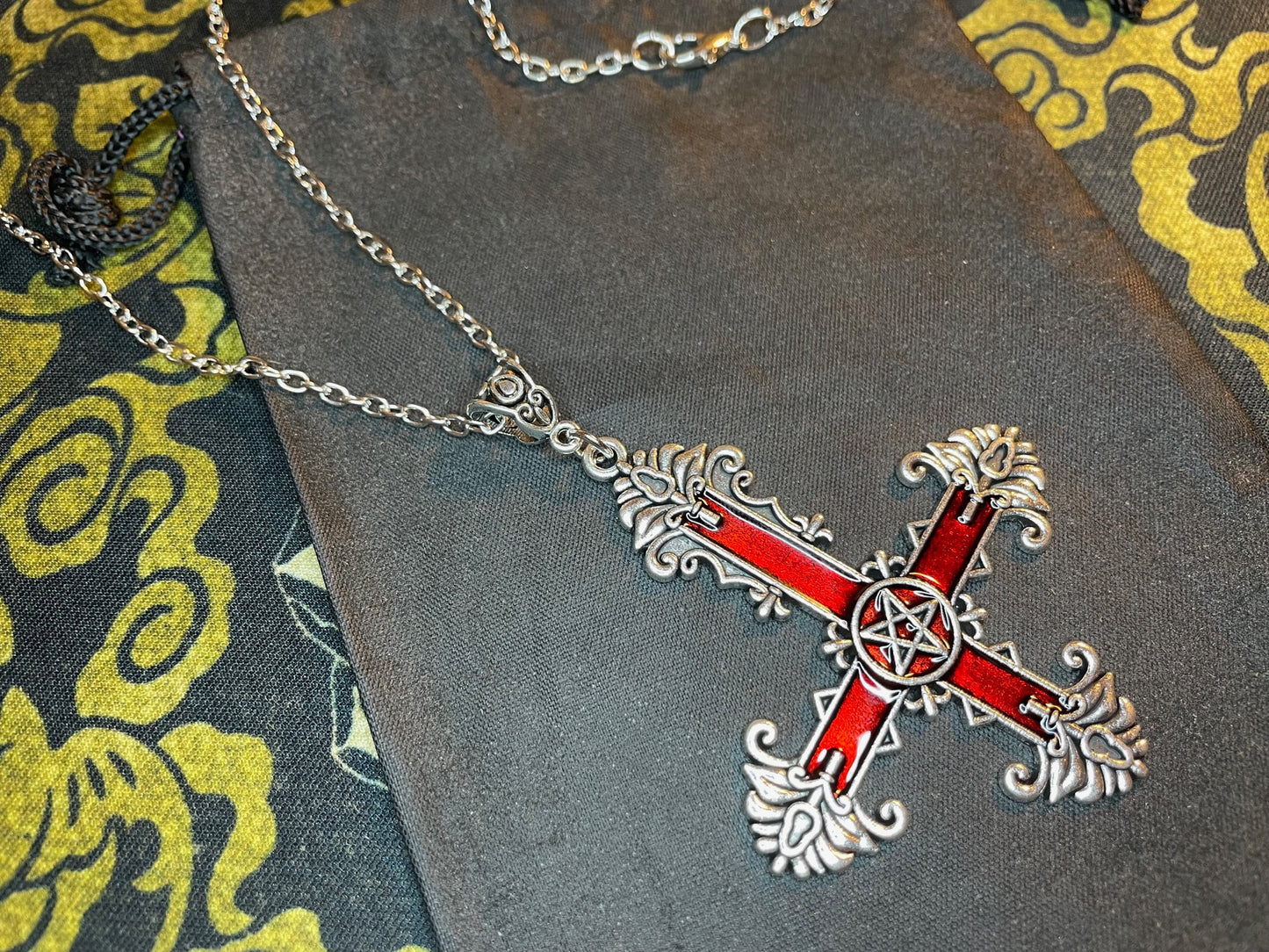 Ornate Red Inverted Upside Down Cross Pentagram Pendant Necklace Retro Vintage Gothic Satanic Pagan Wiccan Occult Jewelry Gift - Silver