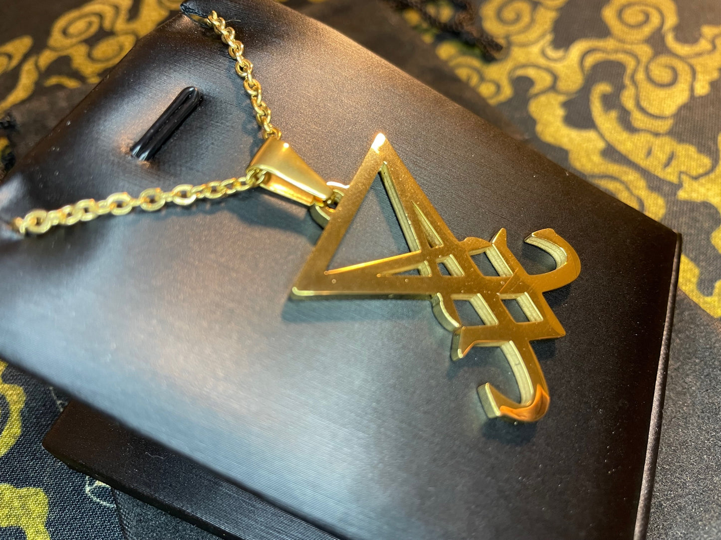 Sigil of Lucifer Seal of Satan Morning Star Venus Light-Bringer Stainless Steel Pendant Necklace Satanic Wiccan Occult Jewelry Gift - Gold