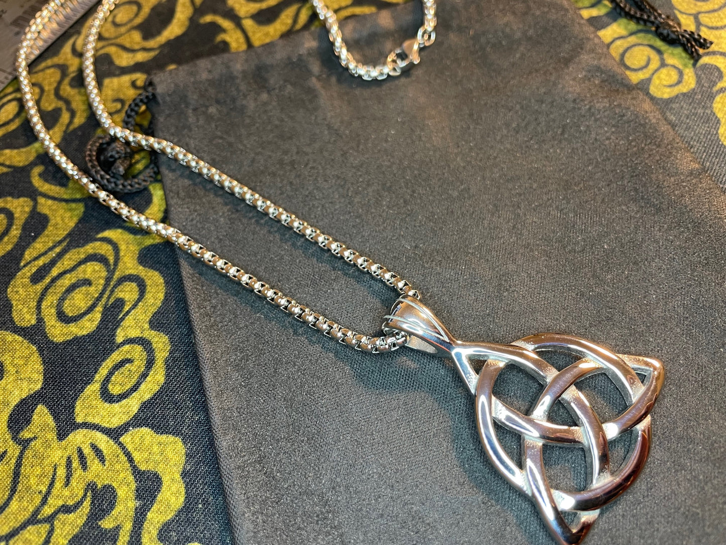 Celtic Triple Knot Viking Nordic Thor Loki Norse Steel Pendant Necklace Amulet Talisman Satanic Wiccan Pagan Occult Jewelry Gift -  Silver