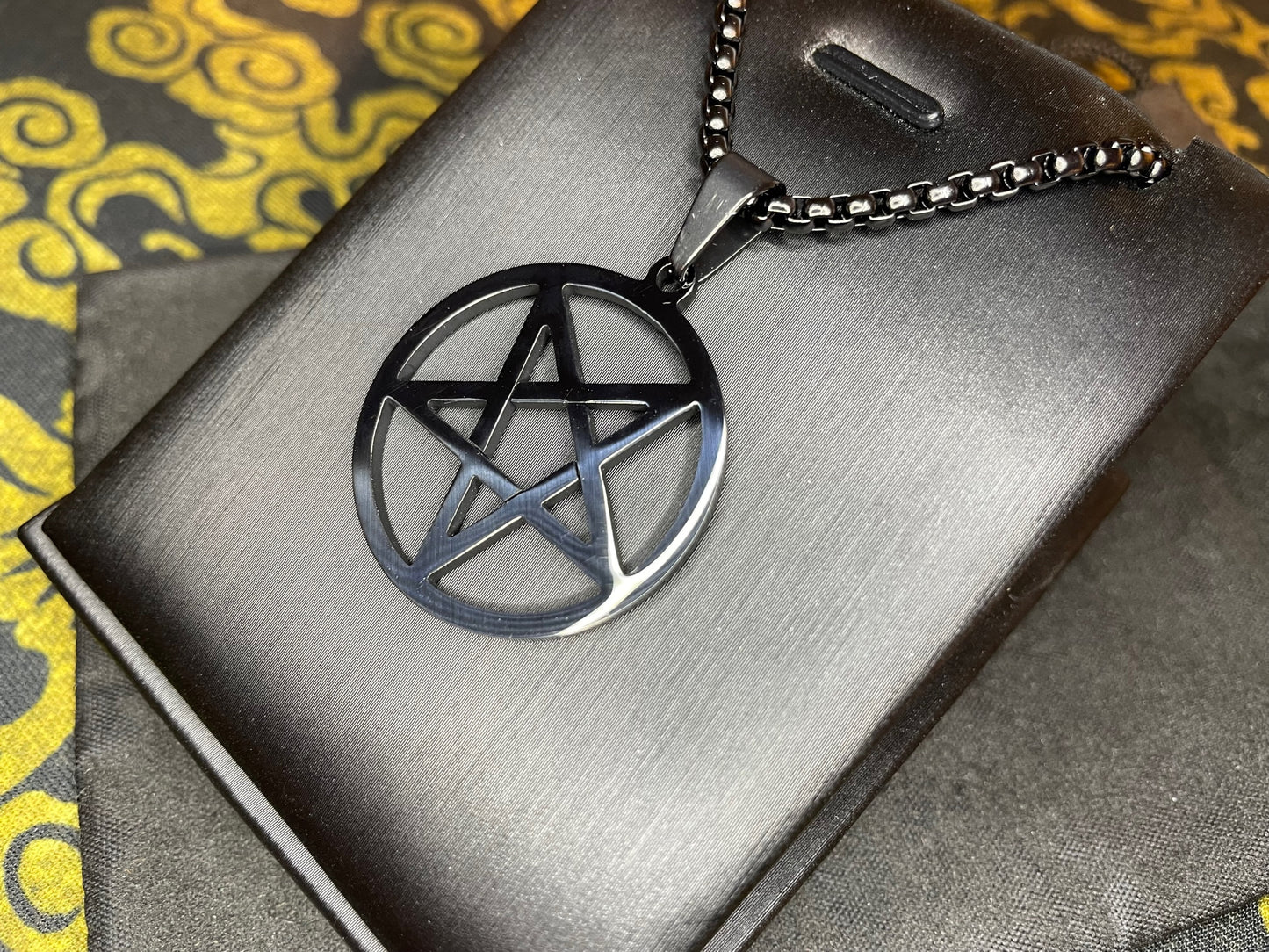 Inverted Pentagram Upside Down Stainless Steel Pendant Necklace Talisman Amulet Gothic Satanic Wiccan Pagan Occult Jewelry Best Gift - Black