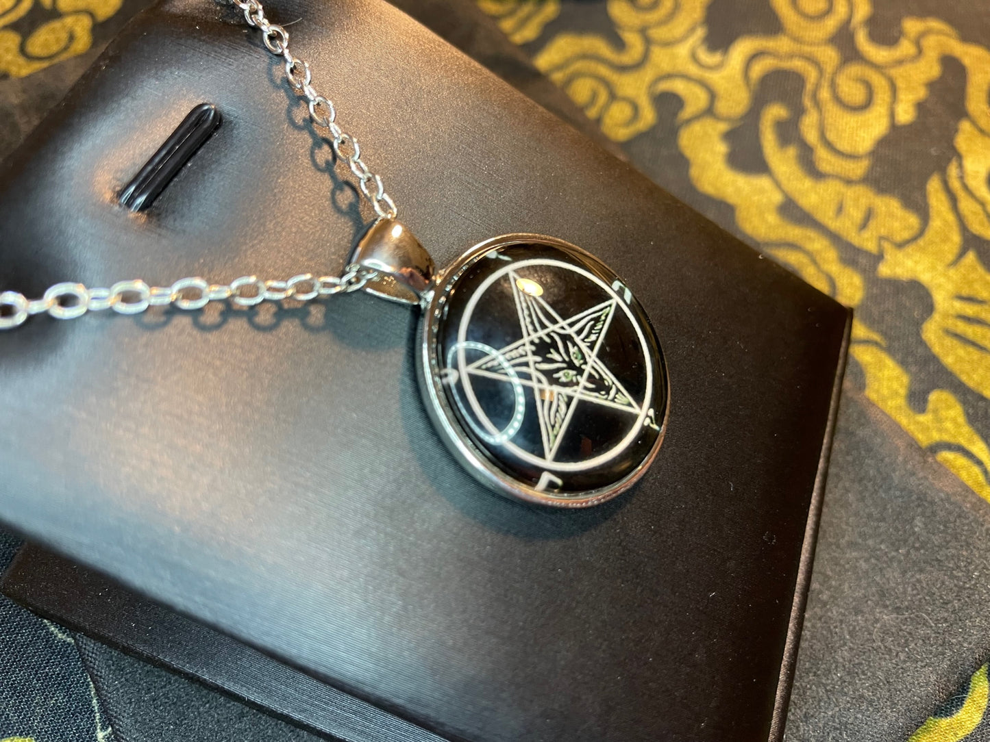 Sigil of Baphomet Pentagram Church of Satan Lucifer Glass Stainless Steel Pendant Necklace Satanic Wiccan Pagan Occult Jewelry Gift - Silver