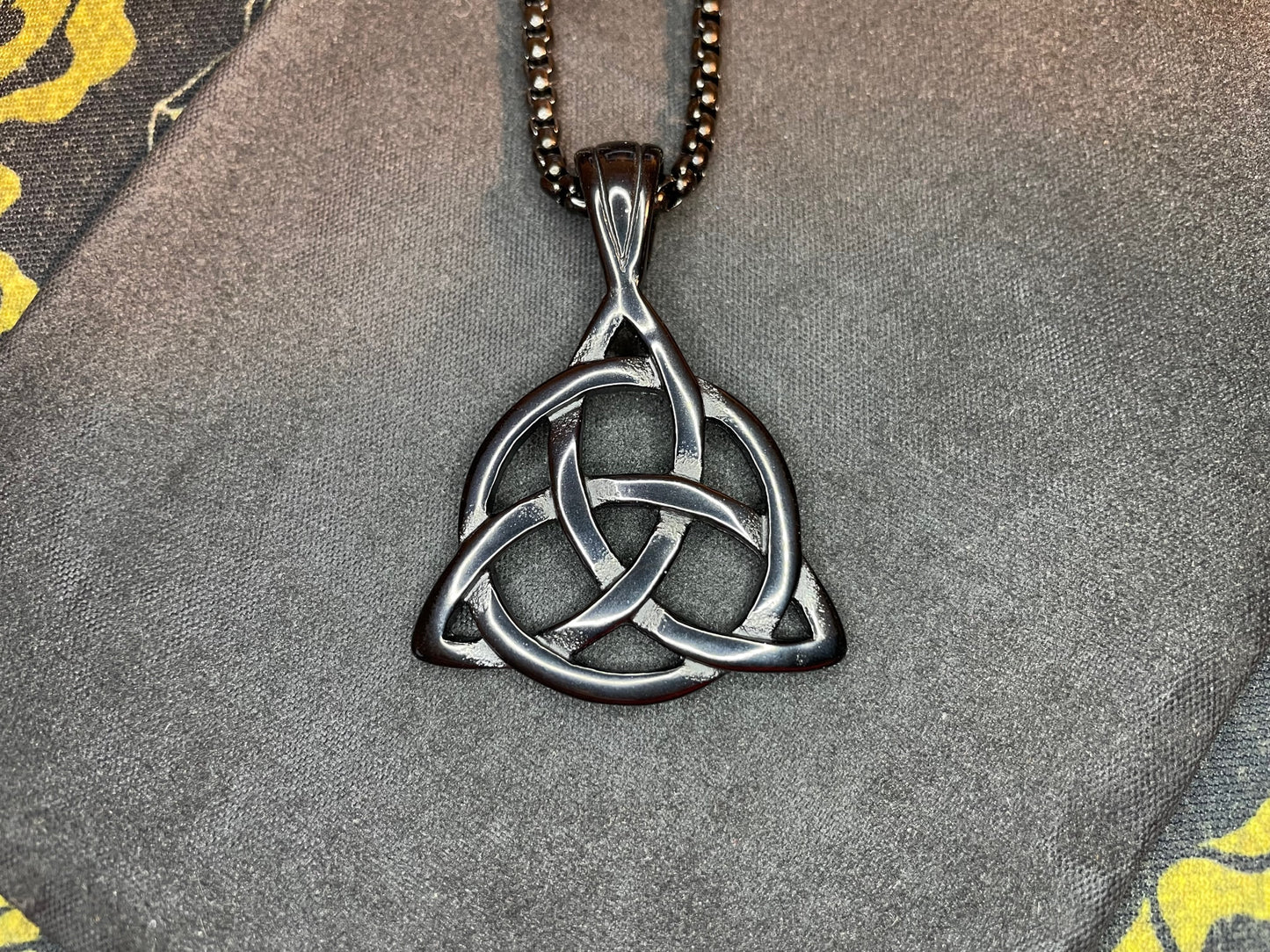 Celtic Triple Knot Viking Nordic Thor Loki Norse Steel Pendant Necklace Amulet Talisman Satanic Wiccan Pagan Occult Jewelry Gift -  Black