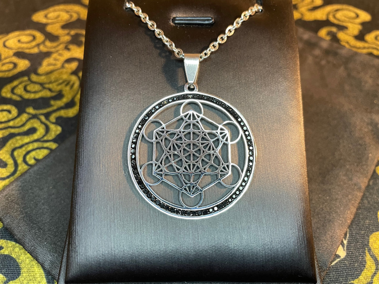 Metatron's Cube Flower of Life Sacred Geometry Yoga Hindu Buddhism Stainless Steel Pendant Necklace Occult Jewelry -  Silver & Black Diamond