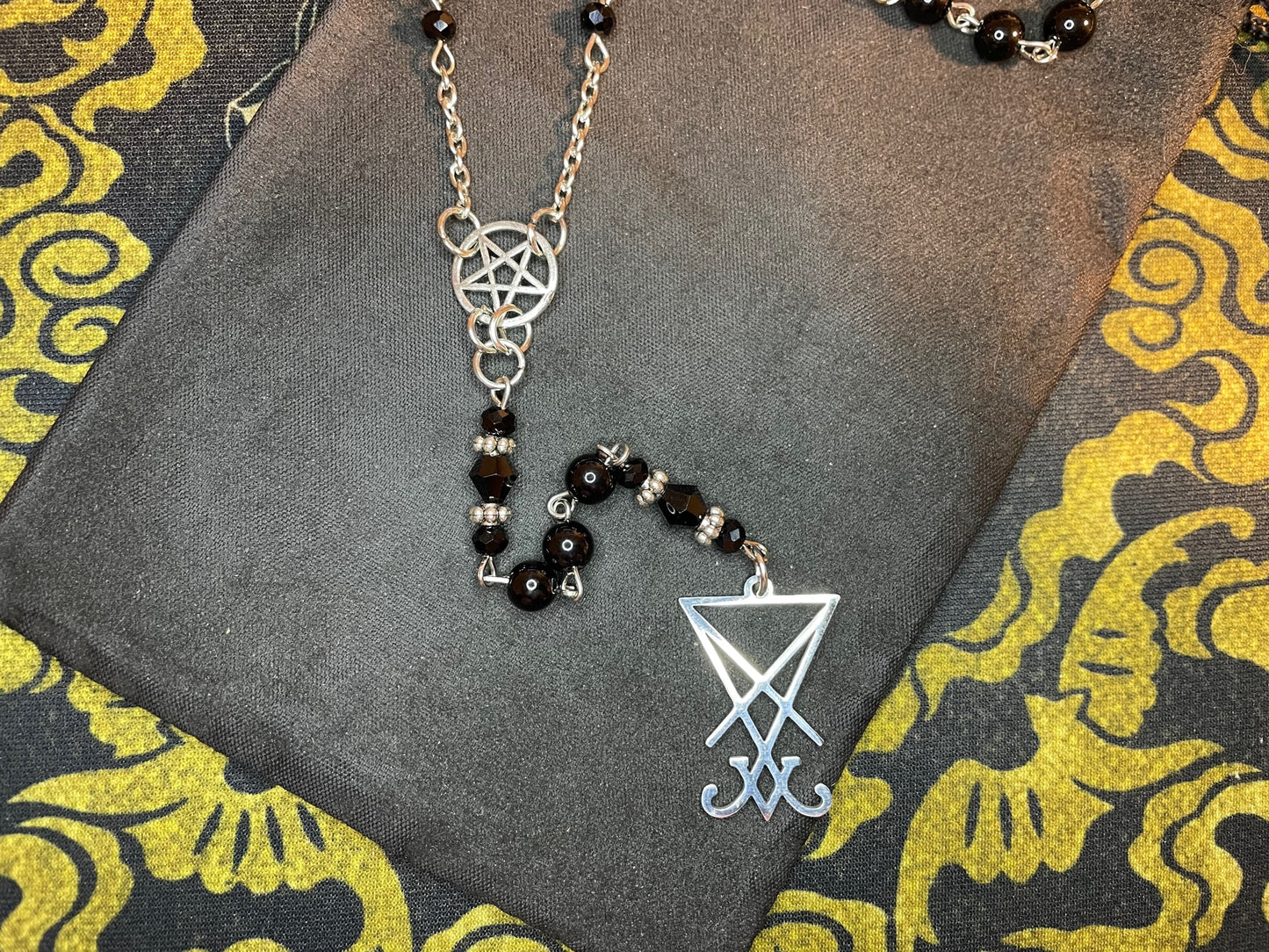 Satanic Rosary Inverted Pentagram Sigil of Lucifer Pendant Necklace Small Beads Gothic Pagan Wiccan Occult Jewelry Gift - Silver & Black