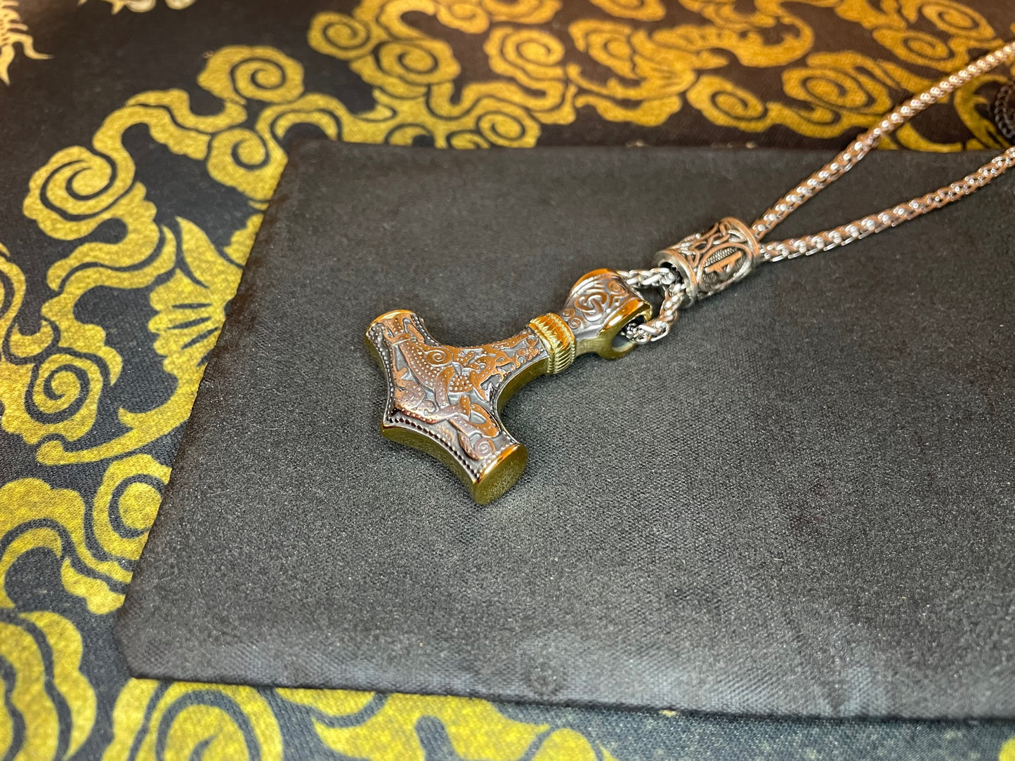 Norse Viking Thor's Hammer Mjolnir Loki Rune Celtic Knot Steel Necklace Amulet Talisman Satanic Wiccan Occult Jewelry Gift -  Silver & Gold