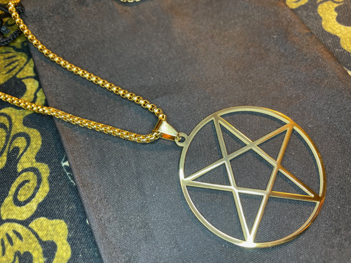 Inverted Pentagram Upside Down Stainless Steel Large Pendant Necklace Talisman Gothic Satanic Wiccan Pagan Occult Jewelry Best Gift - Gold