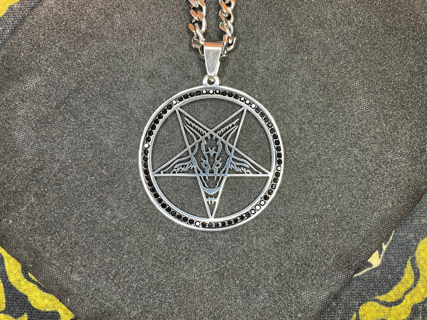 Sigil of Baphomet Church of Satan Upside Down Inverted Pentagram Stainless Steel Pendant Necklace Satanic Jewelry - Silver & Black Diamond