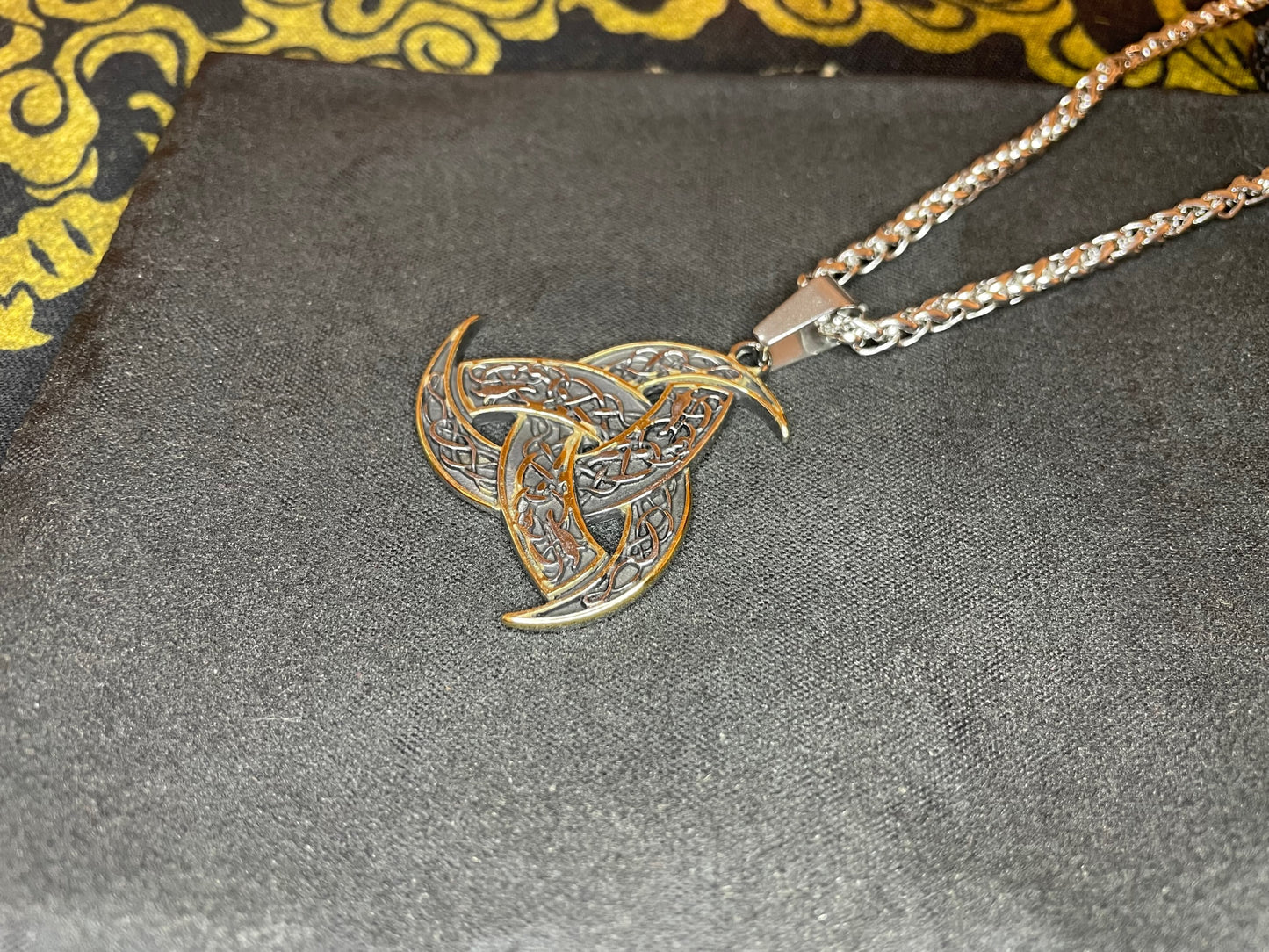 Celtic Trinity Knot Viking Nordic Norse Steel Pendant Necklace Amulet Talisman Satanic Wiccan Pagan Occult Jewelry Gift -  Silver & Gold