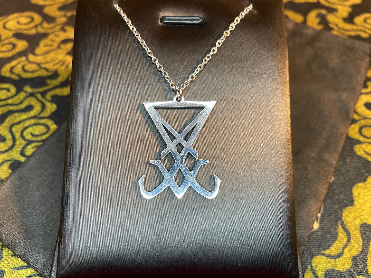 Sigil of Lucifer Seal of Satan Morning Star Venus Light-Bringer Stainless Steel Pendant Necklace Satanic Wiccan Occult Jewelry Gift - Silver