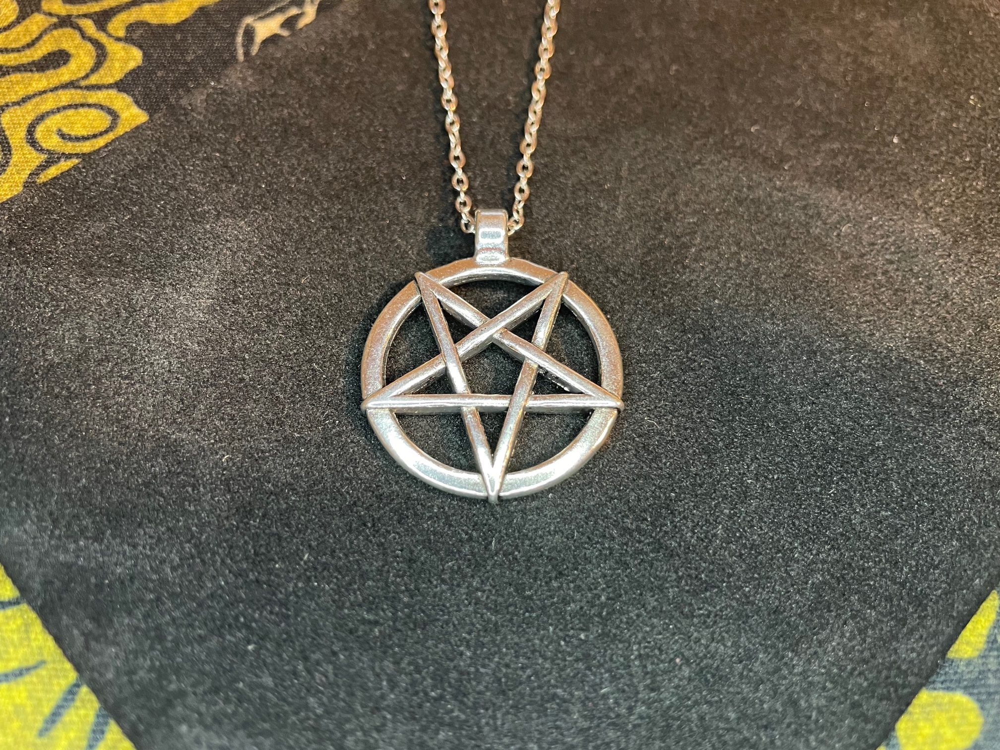 upside down pentagram pentacle necklace silver